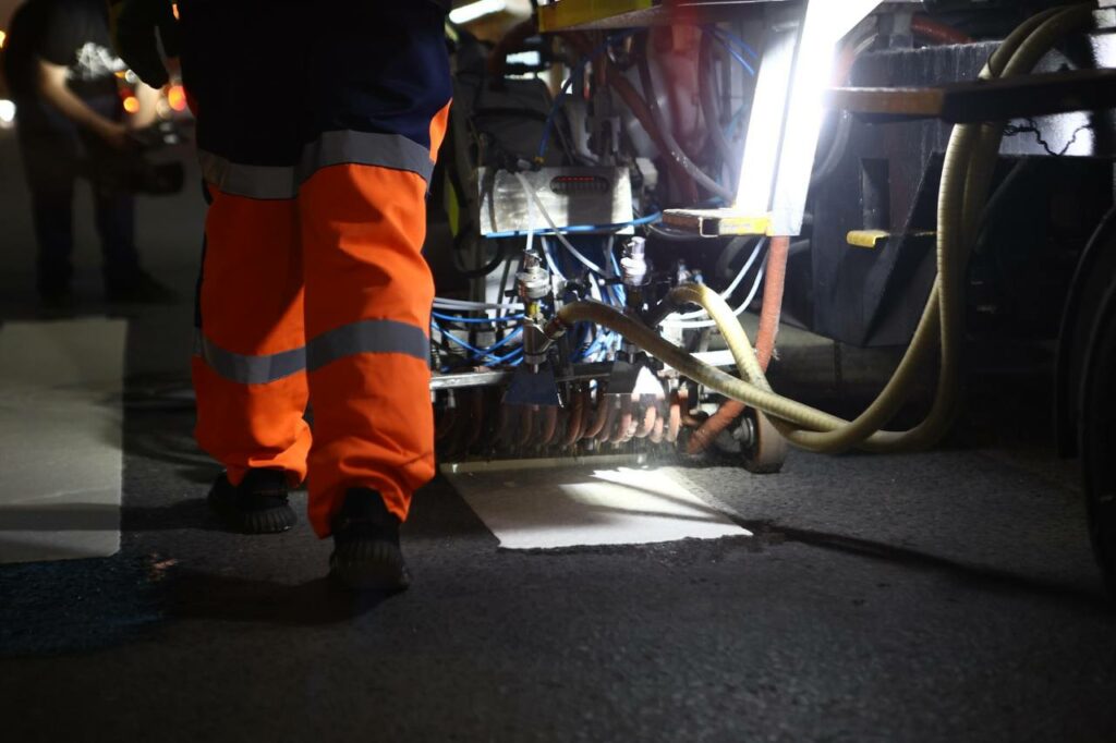 На дорожную разметку из пластика новосибирские власти потратят 125 миллионов