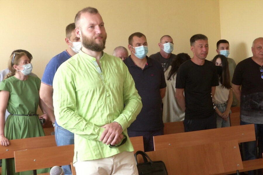 Банде обнальщиков вынесли условным срок в Новосибирске