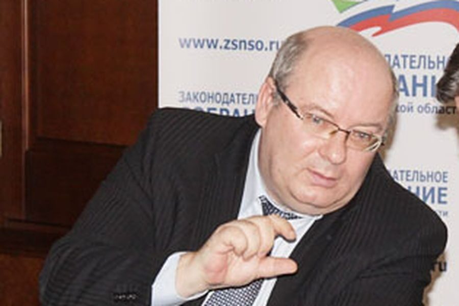 «Взял деньги и дорогой автомобиль: СК рассказали, в чем обвиняют первого замглавы ТУАД Константина Громенко