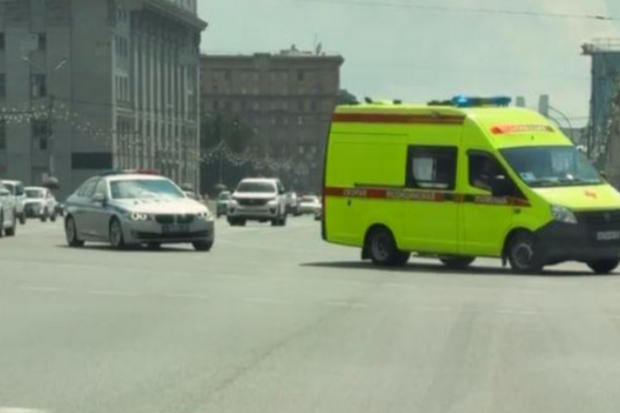 Кортеж из 21 авто заметили в центре Новосибирска