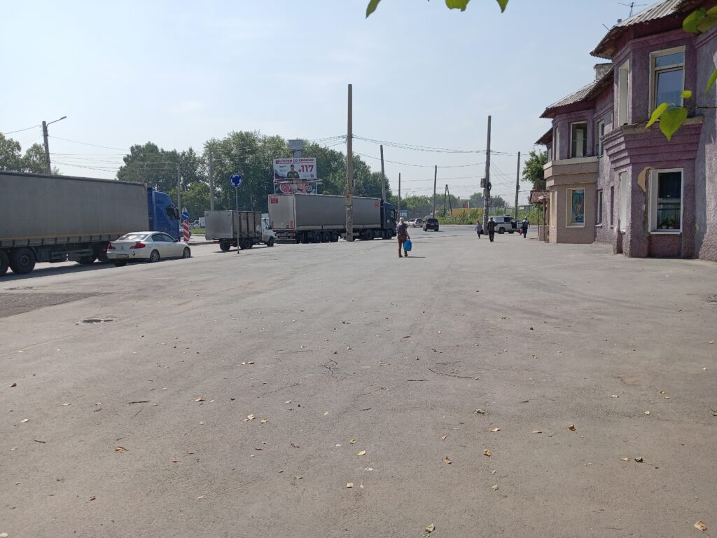 Мэр Новосибирска Максим Кудрявцев провел выездное совещание на Хилокской