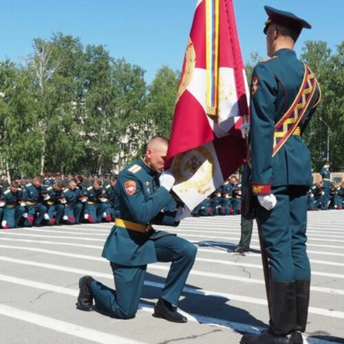 В новосибирском военном институте Росгвардии выпустили 250 офицеров