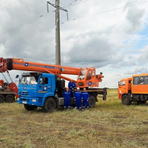 Новосибирские энергетики помогли коллегам восстановить линию 110 кВ в Омской области
