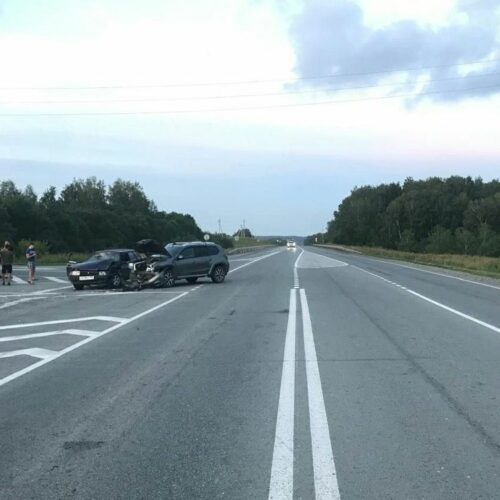 Четыре человека пострадали в ДТП на трассе под Новосибирском
