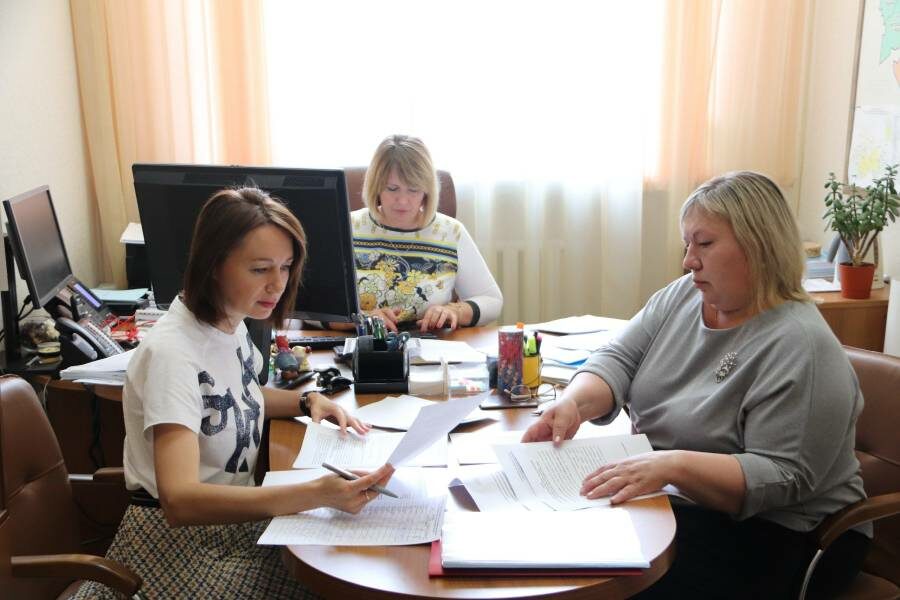 Политические партии определились с кандидатами на довыборы в парламент Новосибирской области