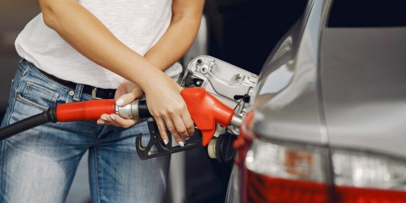 В Новосибирске стремительно растут цены на бензин