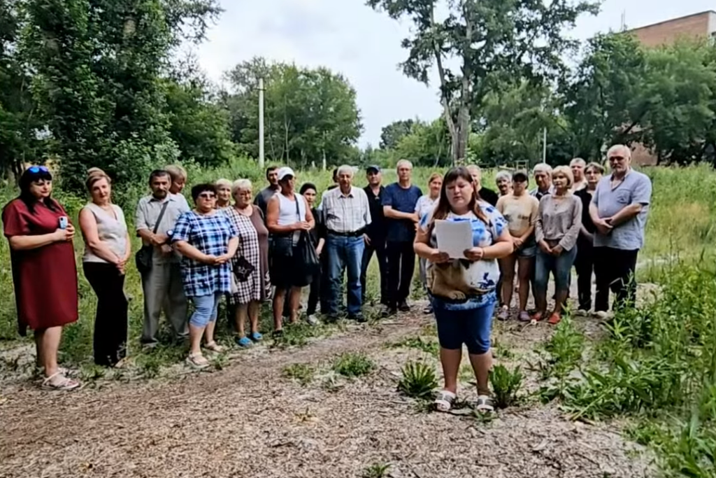 «Сколько можно издеваться?»: жители Новосибирска попросили у Путина детсад для малышни с Хилокской