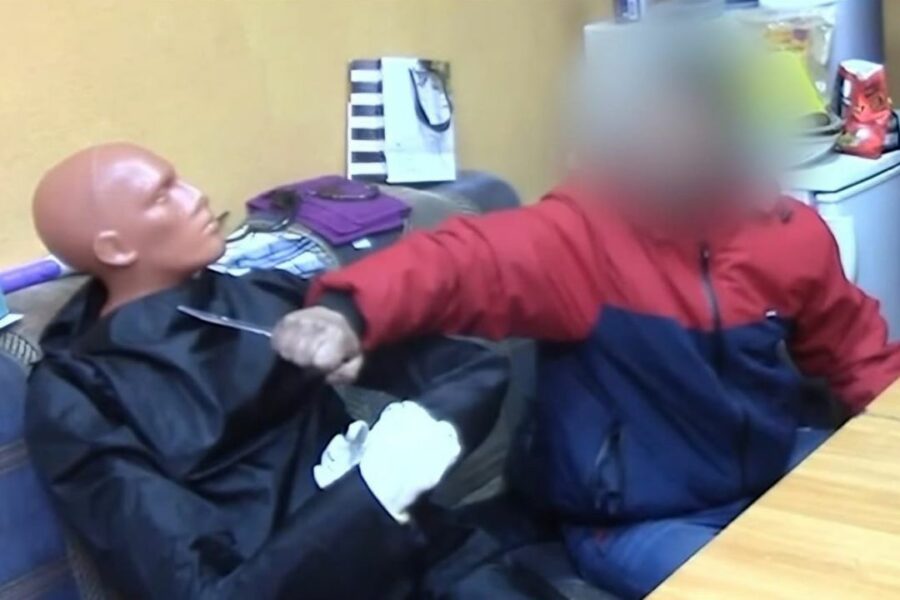 Мигранта, убившего 17 лет назад жителя Новосибирска, задержали при пересечении госграницы