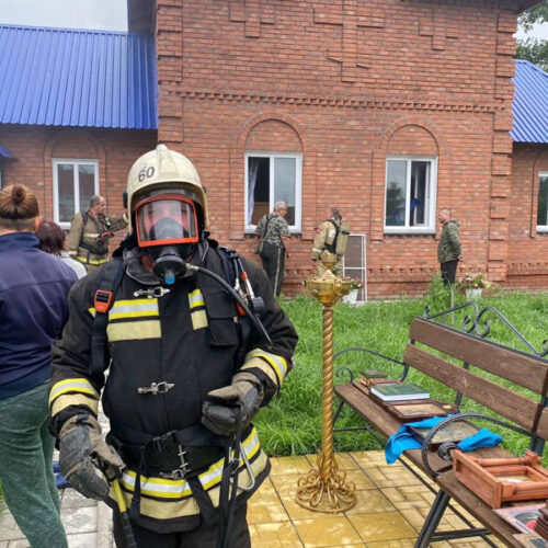В Новосибирской области пожарные потушили возгорание в храме