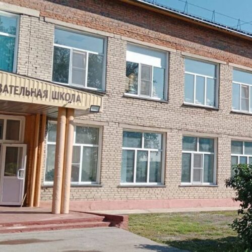 Обеспечить детей учебниками заставила прокуратура школу под Новосибирском
