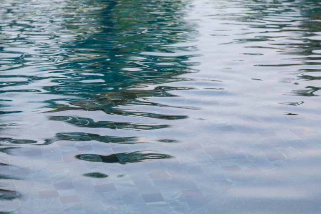 Спасатели рекомендовали закрыть пляжный сезон в водоемах Новосибирской области