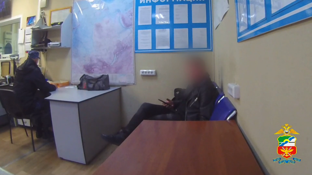 Пьяного мужчину задержали в аэропорту Новосибирска