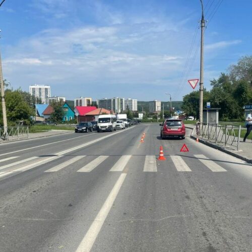 Пенсионер за рулем автомобиля сбил на «зебре» ребенка в Новосибирске