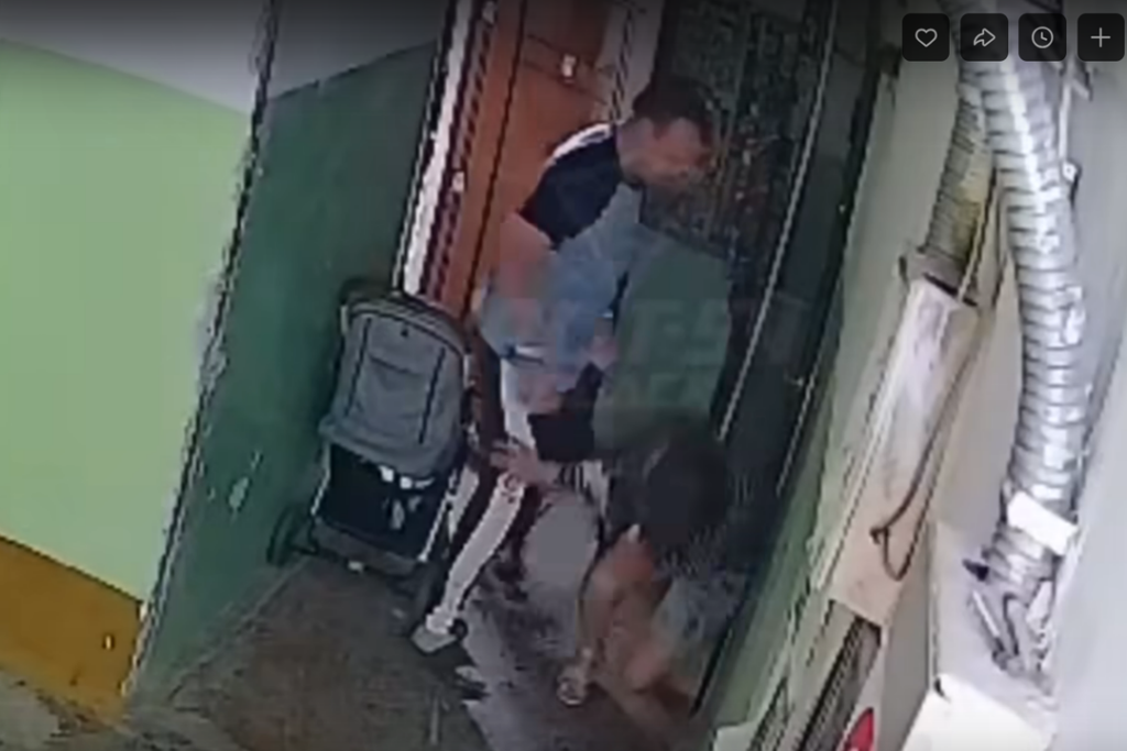 «Мачо самоутвердился»: экс-тренер детского футбольного клуба избил свою сестру из-за квартиры в Новосибирске