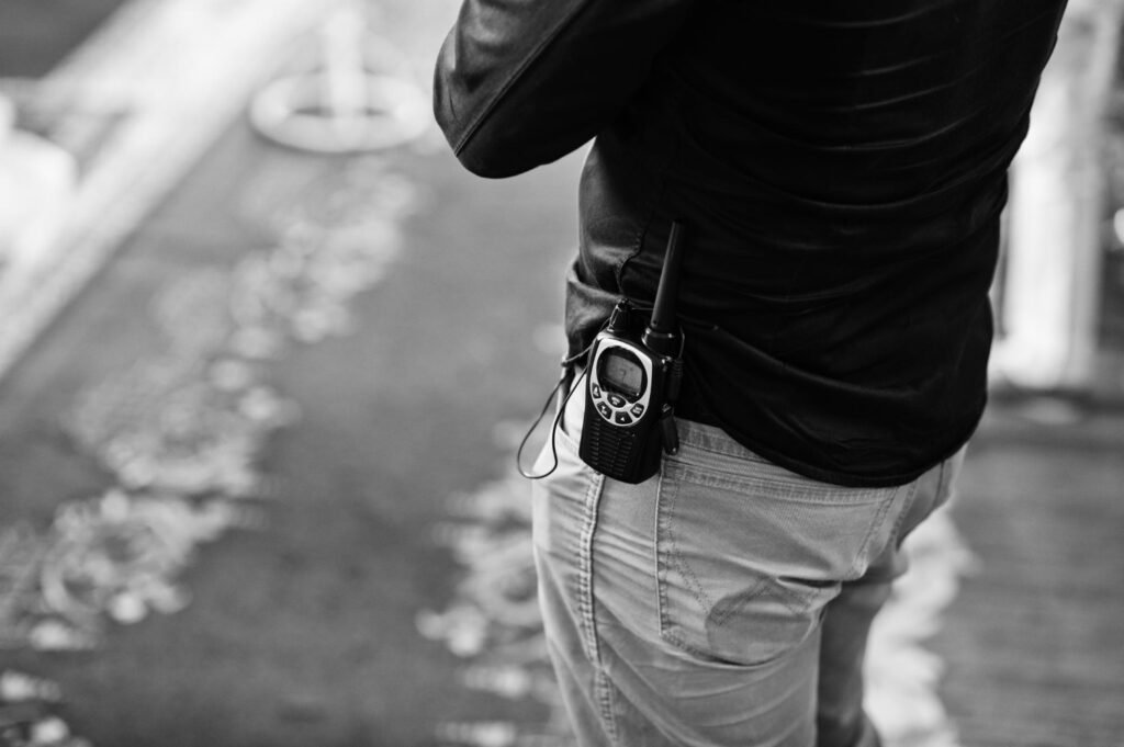 Сотрудники ГБР помогли мужчине скрыться от преследования в Новосибирске