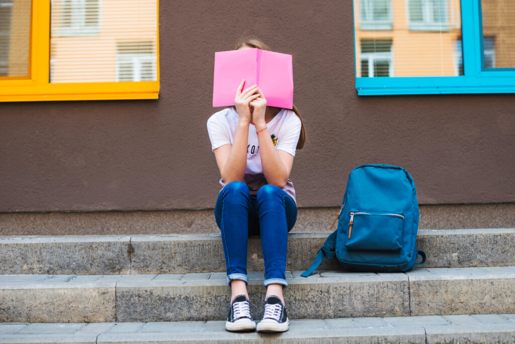 Каждый второй школьник в Новосибирске сталкивался с травлей