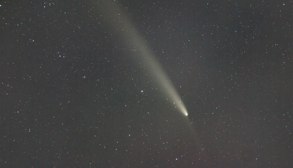Самую яркую комету двух последних десятилетий можно увидеть через бинокль
