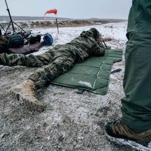 На полигоне в Кольцово прошли соревнования по тактическому снайпингу