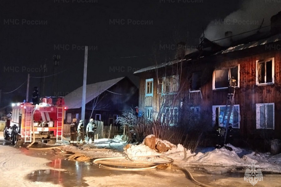 Тело мужчины нашли на месте сгоревшего барака в Новосибирске