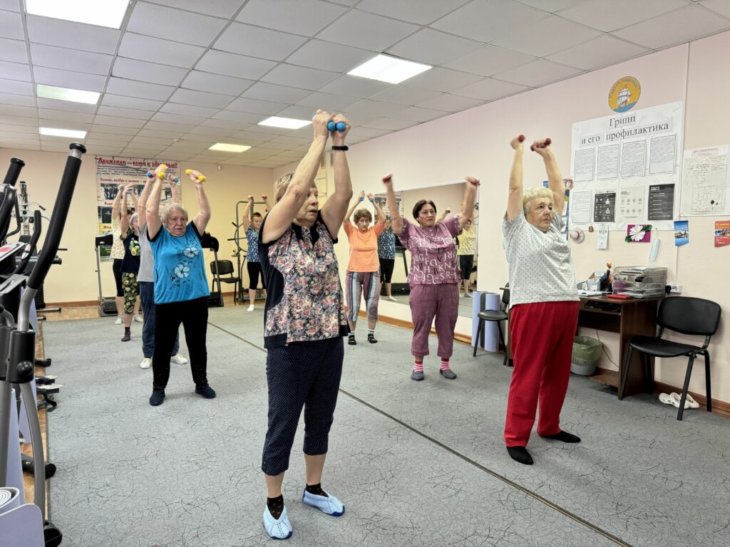 Линевским пенсионерам раскрыли секрет долголетия