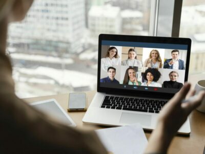 Новосибирск вошел в топ регионов, где онлайн-встречи проводились чаще всего