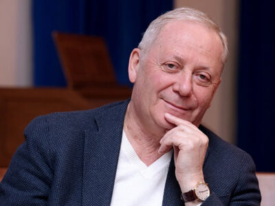 Леонид Кипнис уходит с должности директора Новосибирского музыкального театра