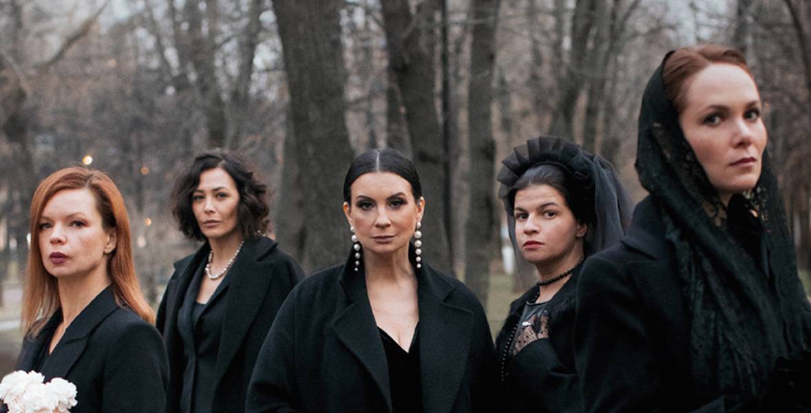 Есенин и его женщины продолжают покорять Новосибирск