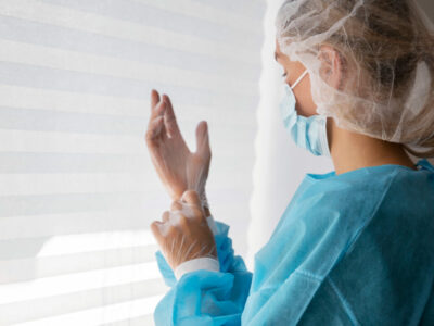 Новая инфекционная больница приняла первых пациентов под Новосибирском