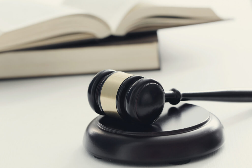 Нигерийца, попросившего убежище в России, депортируют из Новосибирска