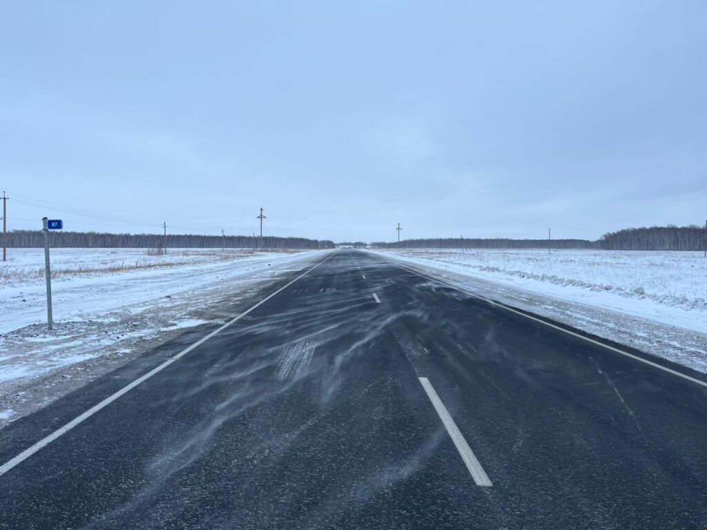 Ограничение движения вводится на нескольких дорогах Новосибирской области
