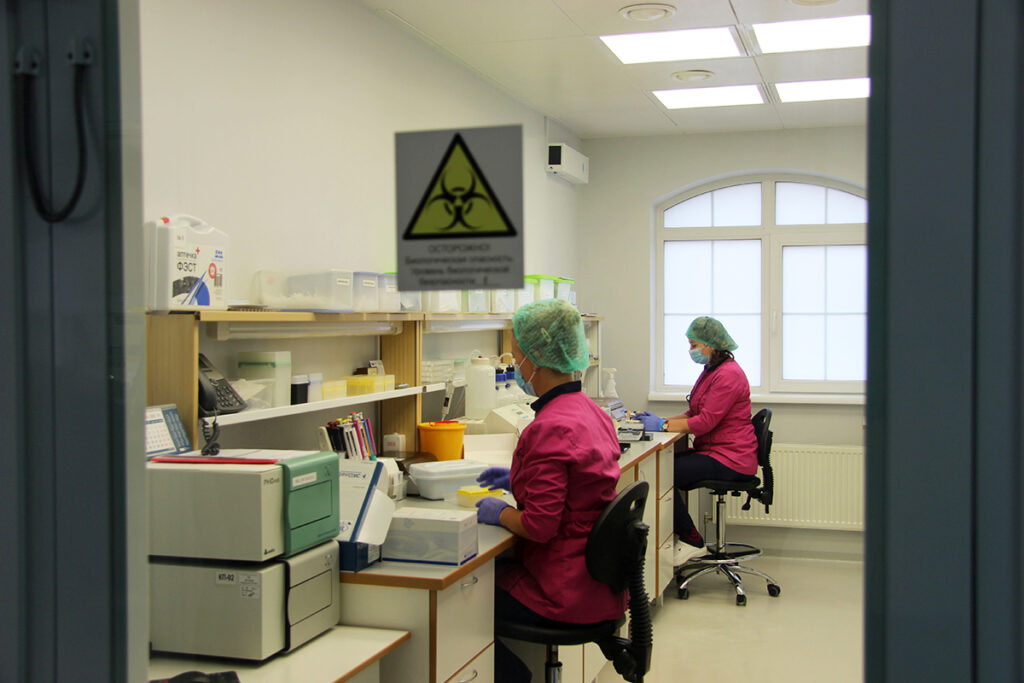 Новосибирская компания взыскала с больниц более трех миллионов за ПЦР-тесты