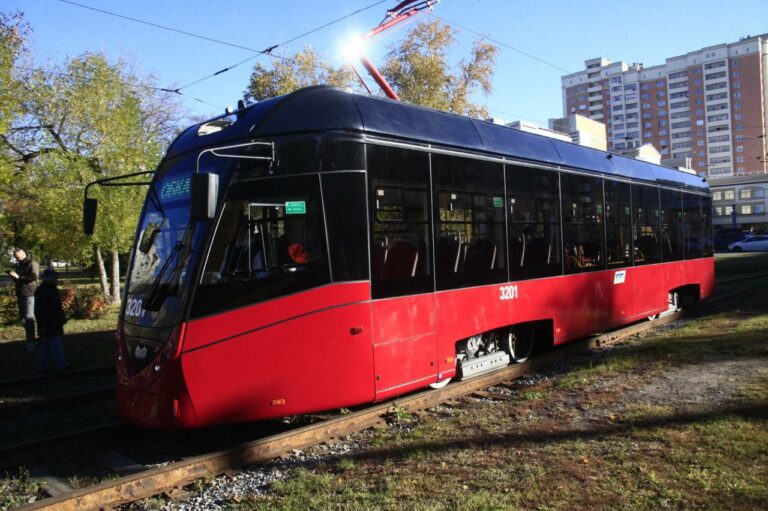 Шесть новых трамваев готовят к выходу на маршруты в Новосибирске