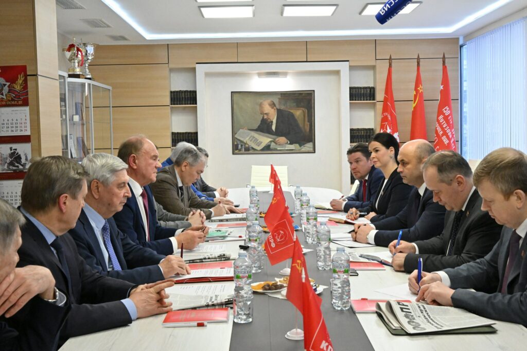 Экс-мэр Новосибирска Локоть встретился с послом Республики Беларусь