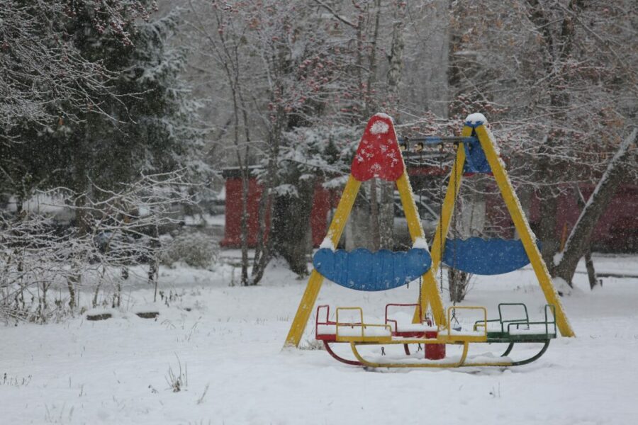 В Новосибирске рассказали о повреждениях после штормового ветра