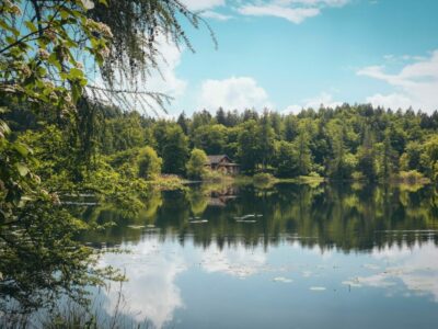 В поселке Озеро-Карачи обновили телекоммуникационное оборудование