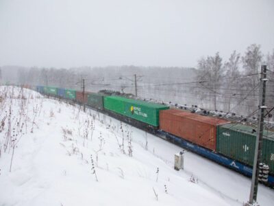 На ЗСЖД резко вырос объем перевозок стройматериалов