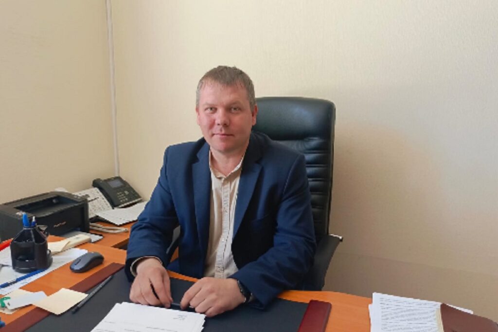 Замглаве Новосибирского района избрали меру пресечения из-за собак-убийц