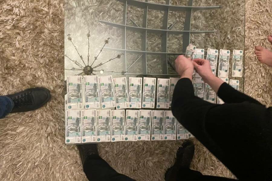 Инспектора Россельхознадзора арестовали за взятки от коммерсантов в Новосибирске