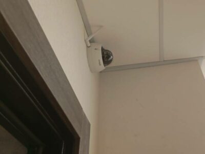 «Я за тобой слежу»: новосибирцы массово устанавливают камеры видеонаблюдения в квартирах и домах