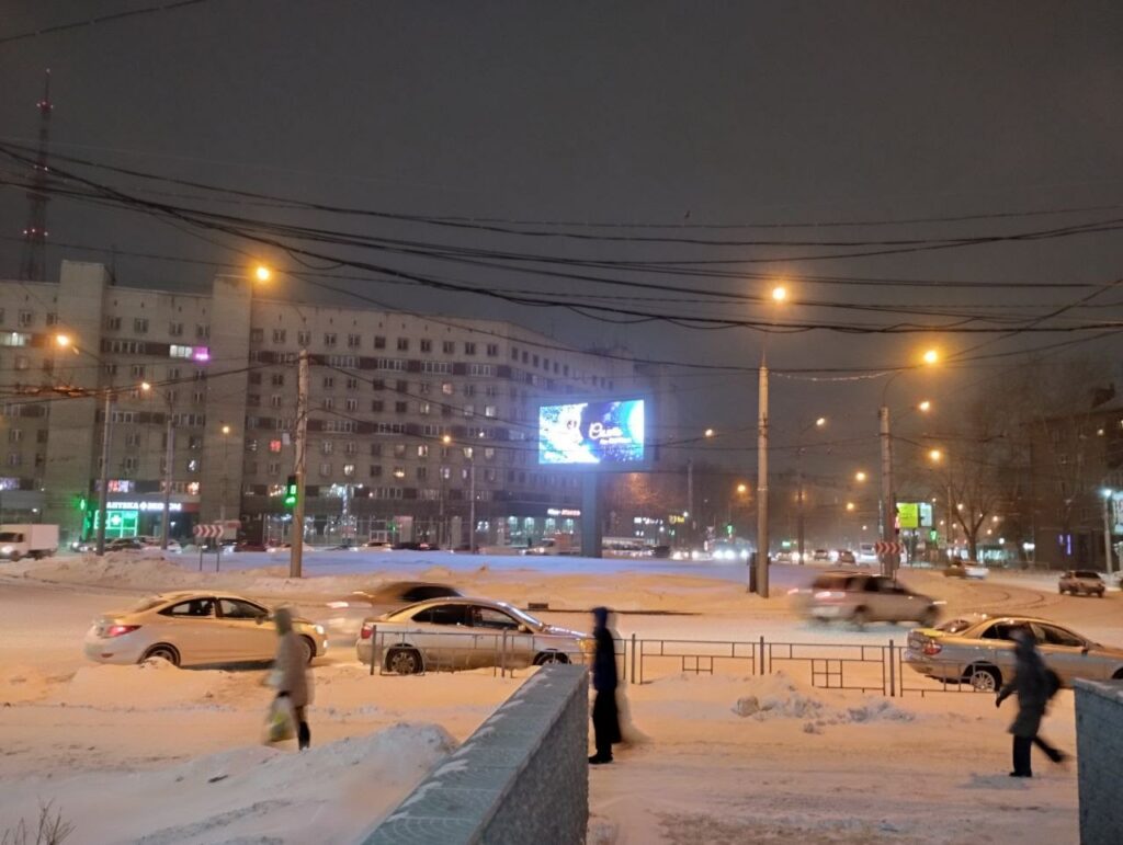 Почти 80% рынка наружной рекламы Новосибирска — у компаний группы Wildberries Russ