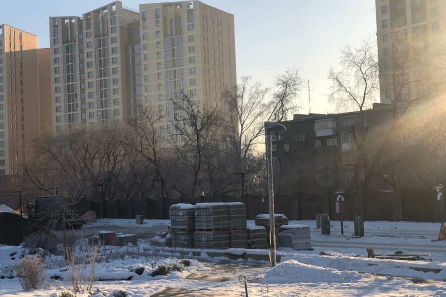 Застройщики в Новосибирске продают земли, покупатели ждут снижения ставок