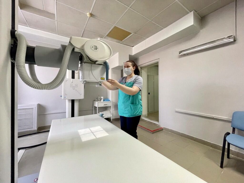 В Новосибирской области более 80 медиков стали миллионерами