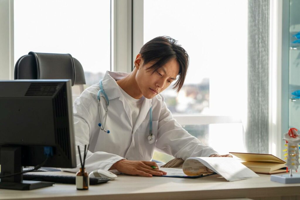 Студенты более чем из 30 стран мира учатся на медиков в Новосибирске