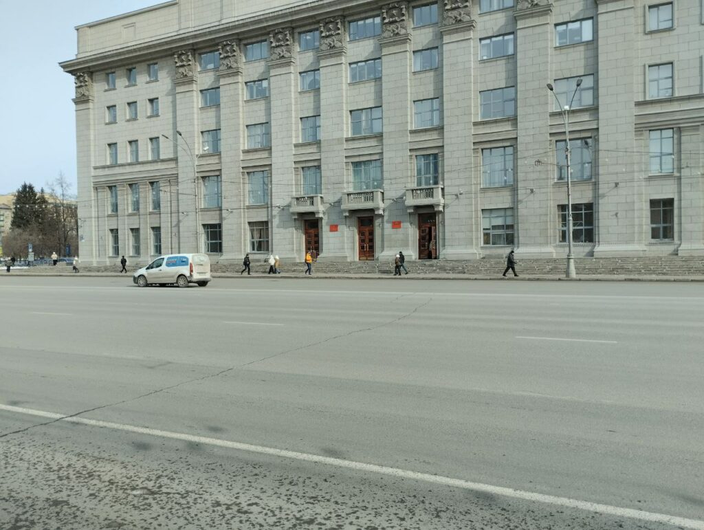 В Новосибирске ликвидируют пять муниципальных учреждений дорожного комплекса