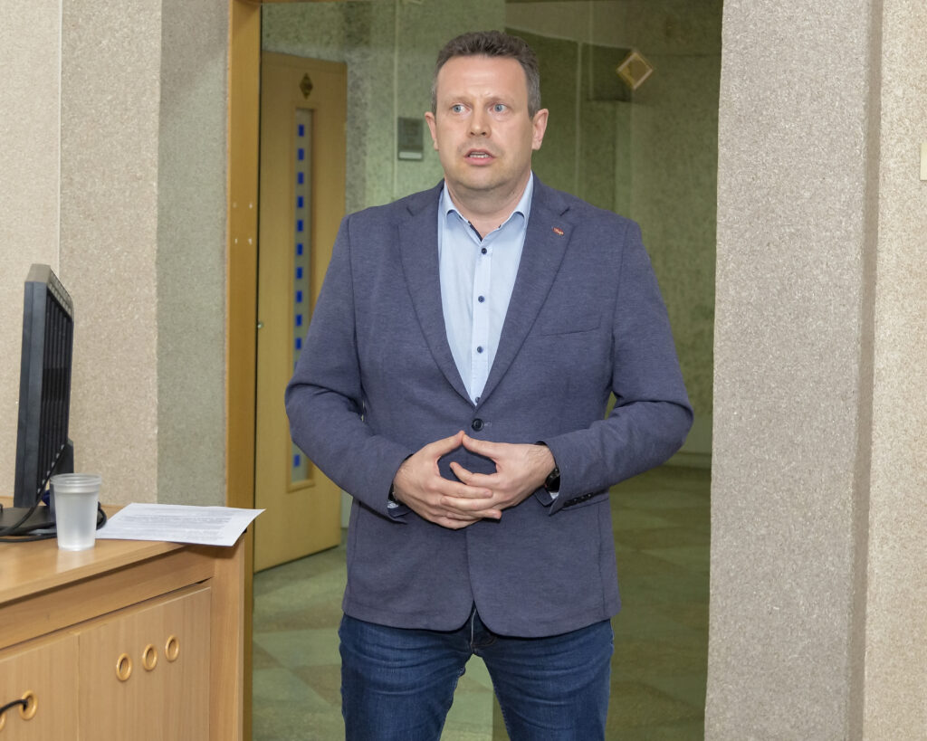 Дмитрий Кузнецов