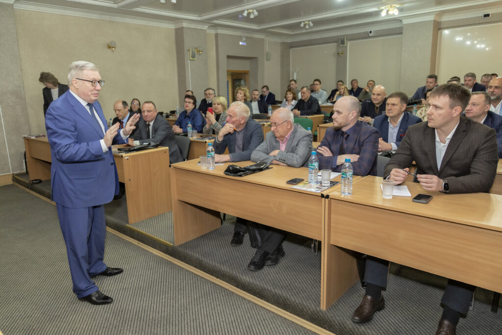 Виктор Толоконский