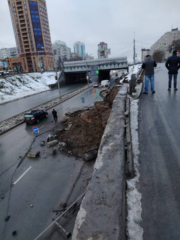 обрушение Ипподромская