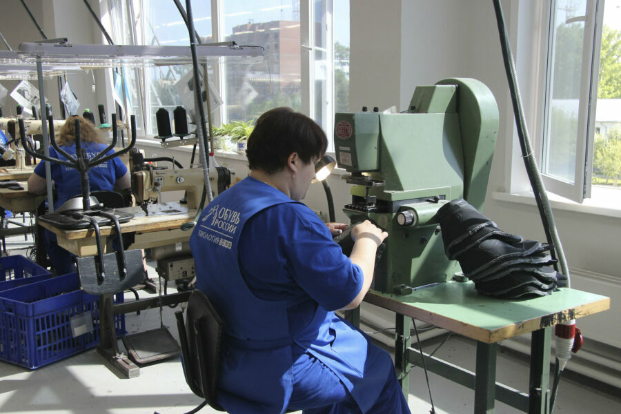 Красноярская компания купила фабрику «Обуви России» в Бердске