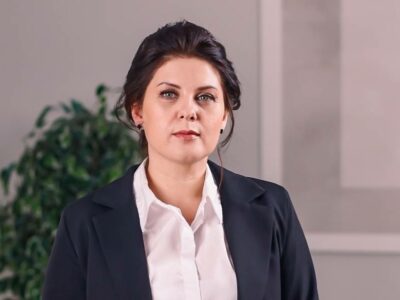 Олеся Сизых, стратегический интернет-маркетолог, создатель агентства комплексного интернет-маркетинга «Маркетолог Сизых», маркетинг-эксперт центра «Мой бизнес» Новосибирской области