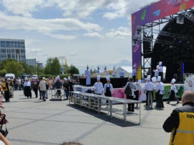 На гастрофестиваль в Новосибирск приедут рестораторы из Китая